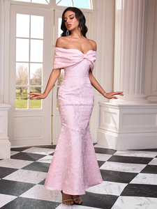 Vestido de Noche Formal Elegante de Moda para Mujer, Estilo Maxi, Color Rosa, Sin Mangas, Cuello en V, Hombros Descubiertos, Natural - Product Image 4