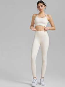 OEM/ODM Women Front Fashion Back Cross Straps Sports <b>Bra</b> Adjustable Triple Hook Closure <b>Wide</b> <b>Band</b> Support Shockproof Quick Dry - Product Image 5