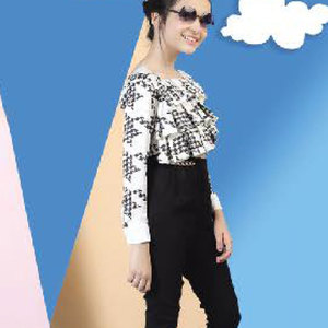Camiseta informal de manga larga con volantes y estampado en blanco y negro para niñas, top de fibra de poliéster personalizado, camisetas sin mangas informales para niñas - Product Image 1