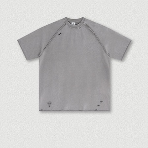 T-shirt Rétro Homme Effet Usé Unique & Motifs Trous Déchirés Coupe Slim Décontractée – L'Accessoire Indispensable - Product Image 2