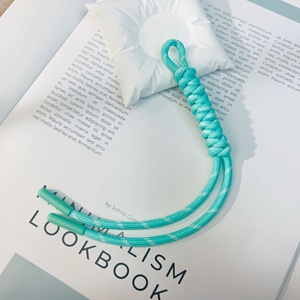 Portachiavi in Corda di Nylon Intrecciata Fatti a Mano in Vari Colori, Decorazioni per Borse da Donna, Portachiavi Macramè Boho per <span class=keywords><strong>Charm</strong></span> da Borsa - Product Image 3