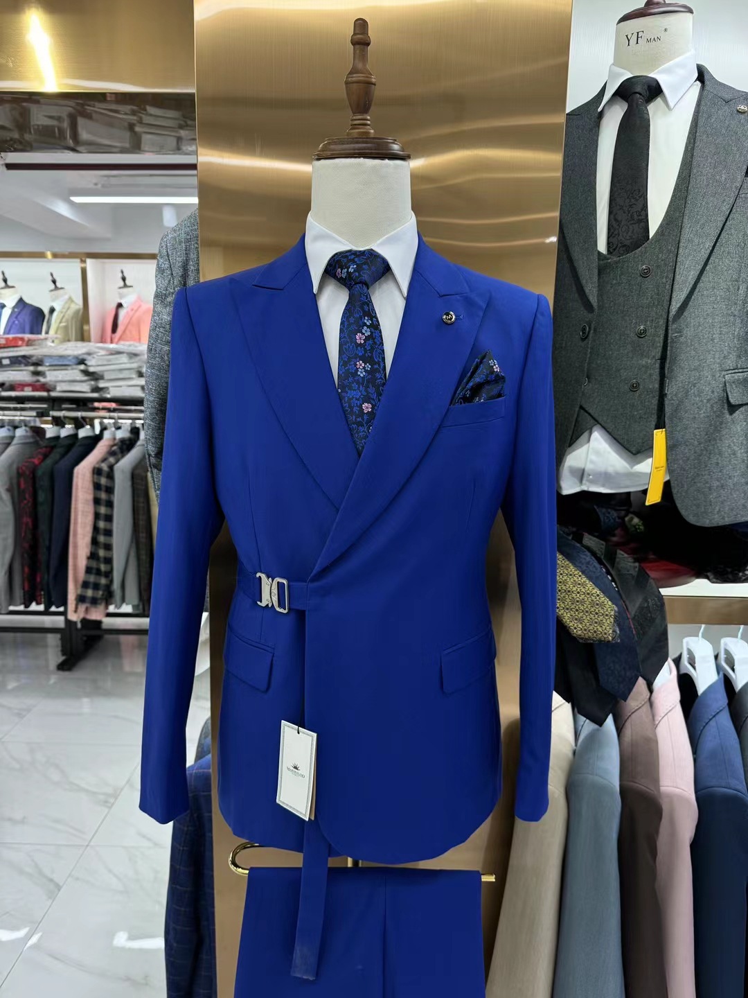 Bleu royal