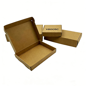 กล่องขนส่งแบบกำหนดเองพร้อมโลโก้สำหรับบรรจุภัณฑ์ของขวัญ กล่องบราวนี่ กล่องไปรษณีย์สำหรับเสื้อผ้า และกล่องกระดาษคราฟท์แข็งแรงทนทาน - Product Image 1