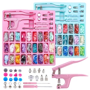 Accessoires vestimentaires T5 couleur <span class=keywords><strong>pince</strong></span> à <span class=keywords><strong>pression</strong></span> manuelle <span class=keywords><strong>pour</strong></span> bouton plastique résine artisanat outil d'installation bouton presse Kit - Product Image 1