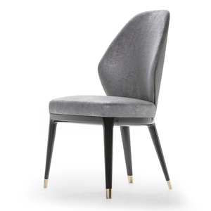 <span class=keywords><strong>Sedie</strong></span> da Pranzo in Pelle di Alta Qualità <span class=keywords><strong>con</strong></span> Gambe Dorate, Arredamento di Lusso Premium, <span class=keywords><strong>Sedie</strong></span> da Pranzo Moderne Italiane - Product Image 6