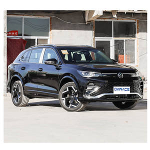 Volkswagen <span class=keywords><strong>Tiguan</strong></span> L d'occasion à prix avantageux, 2WD/4WD <span class=keywords><strong>R</strong></span> <span class=keywords><strong>LINE</strong></span>, véhicule de haute qualité, SUV 5 places, voitures d'occasion - Product Image 1