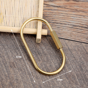 Llavero de Mosquetón de Latón en Forma de D de 67 mm x 50 mm, Estilo Nórdico, Hecho a Mano, Anillo Metálico para Llaves - Product Image 2