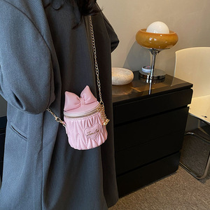 Thời Trang Cô Gái Công Chúa Không Thấm Nước Crossbody Túi Dễ Thương Bow Dễ Thương Bow Hình Trụ Ví PU Chất Liệu Dây Kéo Phụ Nữ Trang Điểm Túi Xách Tay - Product Image 6