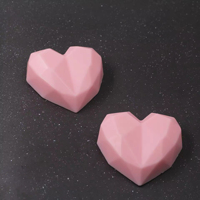 Savon unisexe en forme de cœur en or 24 carats au calendula Savon élégant au lait de coco Savon hydratant pour le visage au diamant pour peau sèche Savon cadeau de mariage