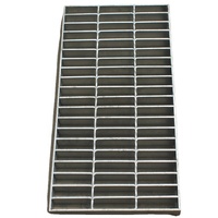 Grille en acier inoxydable et acier au carbone durable pour les systèmes de drainage des allées de villas et parcs - Revêtement de sol extérieur anti-corrosion