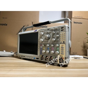 1 Unidad Usada: Osciloscopio <span class=keywords><strong>de</strong></span> Doma Mixta Tektronix MDO4034B-3, 350MHz, 4 Canales, 2.5GSPS, 4 Analógicos - Product Image 3