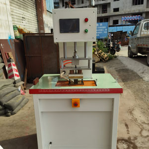 Machine à emboutir les lacets sans film <span class=keywords><strong>CREDIT</strong></span> OCEAN à fusion à chaud - Product Image 2