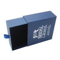 Boîte cadeau de présentation personnalisée en carton rigide mat avec fermeture magnétique, logo en feuille d'argent, vide pour cravate, assemblée