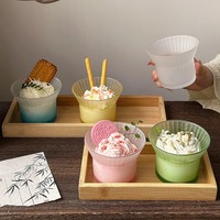 Coupe à dessert moderne en verre dépoli dégradé, avec bord cannelé et évasé, pour crème glacée, pudding, yaourt et mousse