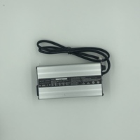 Chargeur de batterie LiFePO4 Lithium-Ion 12V 24V 36V 48V 60V 72V 240W OTP PC Ignifuge pour Vélo/Moto Électrique Pliable Rétractable