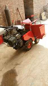 Многофункциональный комбайн для уборки кукурузы с функцией возврата соломы, малогабаритный ручной комбайн для уборки кукурузы на склонах и небольших участках - Product Image 2