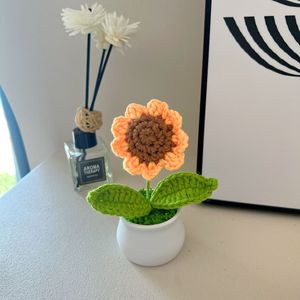 Pot de fleurs tressé à la main pour bouquet de tournesols, idéal pour fleurs fraîches préservées, parfait pour les marchés nocturnes ou comme cadeau pour la Fête des Enseignants - Product Image 4