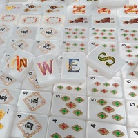 Nouvel ensemble de mahjong américain en acrylique de 160 pièces, motif coquille blanche nacrée, emballage en boîte cartonnée pour cartes d'échecs, collection 2026