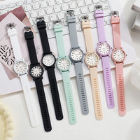 Montres à quartz unisexes pour étudiants, nouvelle mode, bracelet en silicone de couleur bonbon de 37 mm, logo personnalisé, étanches