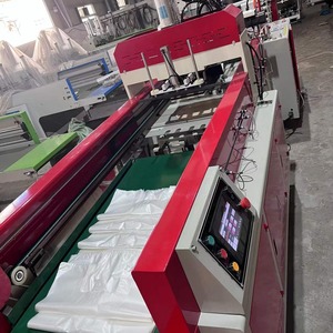 Máquina de fabricación de bolsas con sellado térmico y corte automático Hongtong RHT-600 para bolsas de plástico 220V, fabricada en China. - Product Image 1
