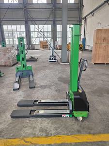 Carretilla elevadora apiladora semieléctrica de alta eficiencia, nueva usada para restaurantes minoristas, talleres de reparación de maquinaria para fábricas de almacenes - Product Image 5