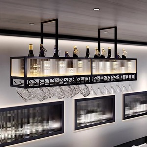 Suspension LED moderne <span class=keywords><strong>pour</strong></span> <span class=keywords><strong>bar</strong></span> à vin avec porte-verres, étagère à bouteilles suspendue en métal noir <span class=keywords><strong>pour</strong></span> îlot de cuisine ou <span class=keywords><strong>bar</strong></span> - Product Image 1