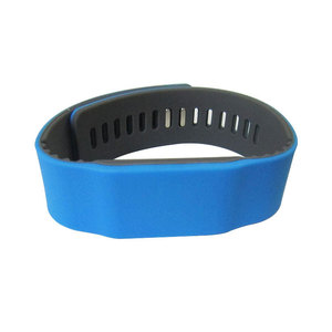 F08 / TK4100 отслеживание детей RFID силиконовый браслет - Product Image 5