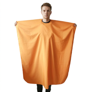 Accesorios de Peluquería Personalizados al por Mayor, Capas Antiestáticas de Plástico Ajustables y Cómodas para Peluquería - Product Image 5