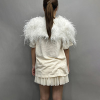 Vente en gros – Nouvelle Écharpe Courte de Luxe en Plumes d'Autruche pour Femme, Couleur Unie, avec Liens Élastiques, Idéale pour Banquets et Mariages