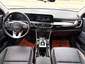 <span class=keywords><strong>Kia</strong></span> <span class=keywords><strong>Seltos</strong></span> 1.5 <span class=keywords><strong>Premium</strong></span> <span class=keywords><strong>2023</strong></span> à faible kilométrage, un seul propriétaire, bien équipé en termes de technologies, comme neuf - Product Image 5