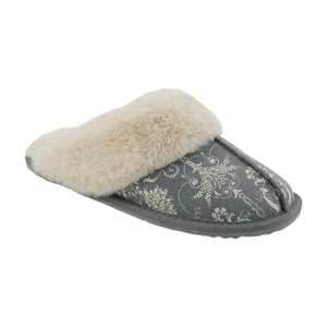Chaussons légers en <span class=keywords><strong>peau</strong></span> <span class=keywords><strong>d</strong></span>'<span class=keywords><strong>agneau</strong></span> avec semelles brunes et boucles de ceinture pour la chaleur de la maison, la chambre à coucher et le confort intérieur. Chaussons <span class=keywords><strong>d</strong></span>'intérieur pour femmes - Product Image 6