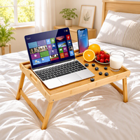 Plateau de service pliable en bambou avec support pour téléphone, idéal pour le petit-déjeuner, les boissons, les repas et l'utilisation d'un ordinateur portable dans le salon