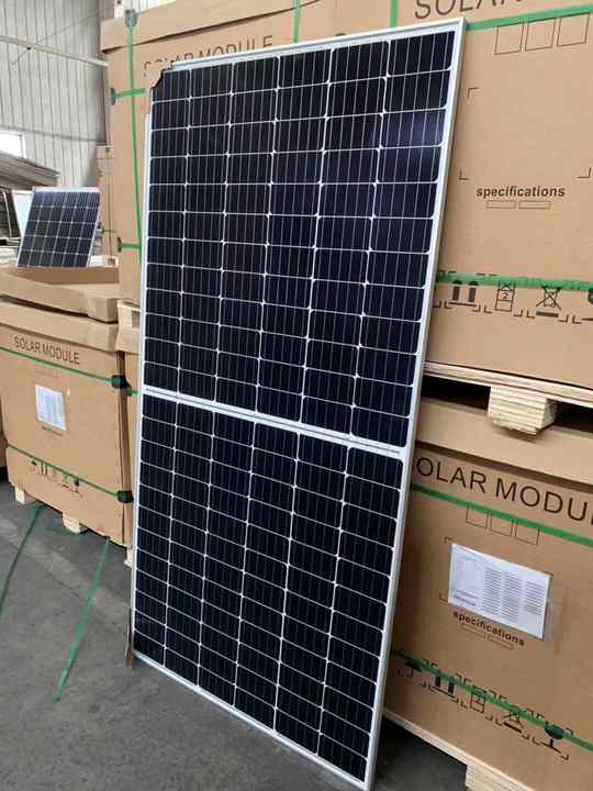 Longi Lr5-72hph Solar Panel 540W 550W 560W for Residential Rooftops ...