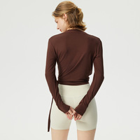 Hauts à manches longues haut de gamme pour femmes avec bretelles croisées, pour le printemps et l'été, blouses d'extérieur, vestes de fitness et de Pilates, vêtements de yoga grande taille
