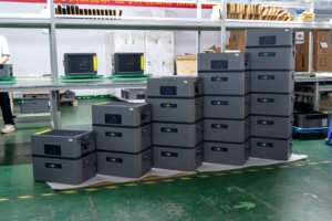 Batterie ESS hybride empilable Plug & Play 2,4 kWh avec couplage CA, application de tarification dynamique intelligente, stockage d'énergie solaire à exportation zéro, IP65 - Product Image 5