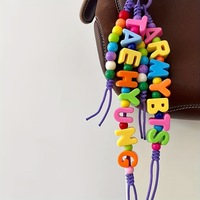 Breloque de sac personnalisée en gros, faite à la main, avec perles lettres DIY, cordon en nylon tressé et corde paracorde, porte-clés à nœud