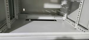 Montaje en pared hecho en <span class=keywords><strong>China</strong></span>, estante de doble sección de 19 pulgadas, colgador de pared, armario de servidor 12U - Product Image 5