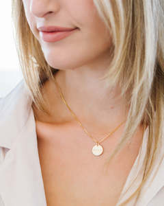 Collar personalizado de disco MAMA de 12MM con fecha, nombre, moneda, chapado en PVD, acero inoxidable y perla, Collar personalizado con moneda - Product Image 2