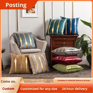 Housse de <span class=keywords><strong>coussin</strong></span> ChamXue, taies d'oreiller, housse de <span class=keywords><strong>coussin</strong></span> rectangulaire en peluche de luxe, rayures imprimées dorées pour salon, chambre à coucher, canapé, voiture - Product Image 3