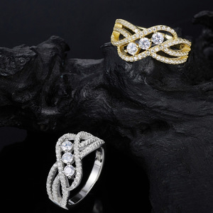 Anillo de Moissanita con Tres Piedras Entrelazadas, Plata de Ley S925, Anillo de Compromiso, Boda, Promesa, Joyería de Moda para Mujer, Regalo - Product Image 5