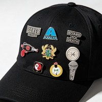 Broche personnalisée en époxy avec design de microphone pour événements musicaux – Article promotionnel écologique