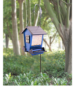 Oniya Mangeoire à oiseaux suspendue en métal résistant aux écureuils de grande capacité pour l'extérieur Graines pour oiseaux sauvages avec perche bilatérale activée par le poids - Product Image 4