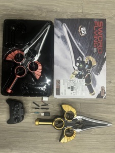 Bán buôn RC Claymore bay không người lái đa tốc độ điều chỉnh điều khiển từ xa diễn viên đóng Thế bay thanh kiếm với Auto Hover máy bay chiến đấu máy bay phản lực Đồ chơi 4-động cơ EVA - Product Image 6