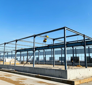 Magazzino Prefabbricato in Struttura d'Acciaio Pesante con Costruzione in Acciaio al Carbonio - Product Image 5