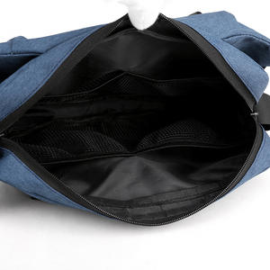 Bolso Bandolera para Hombre WePower, Gran Capacidad, Impermeable, Ultraligero, Color Sólido, Compartimento Interior, Portátil, para Ciclismo - Product Image 1