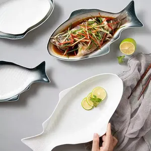 Prato criativo de cerâmica para servir peixes, prato em forma de peixe, para restaurante e casa