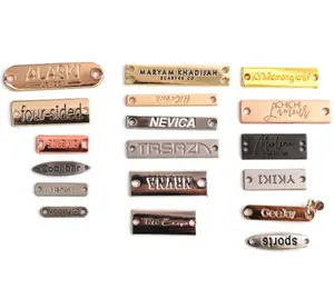 Aangepaste Metalen Emaille Pin Souvenirs Werknemer Naam Tags Revers Pinnen Badges Voor Pak Mannen Met Magnetische Of Veiligheidsspeld