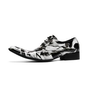 NA336 New Fashion Men's Trend Pointed Toe Casual Flats Men Wedding Shoes Male Japanned Leather Shoes <strong>Black</strong> <strong>White</strong> <strong>Brogue</strong> Formal - Product Image 3