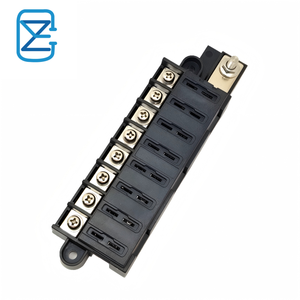 Caja <span class=keywords><strong>de</strong></span> Fusibles Automotriz COZY <span class=keywords><strong>de</strong></span> 8 Vías con Cubierta, Terminal <span class=keywords><strong>de</strong></span> Entrada <span class=keywords><strong>de</strong></span> Energía Única, Montaje en Línea - Product Image 2