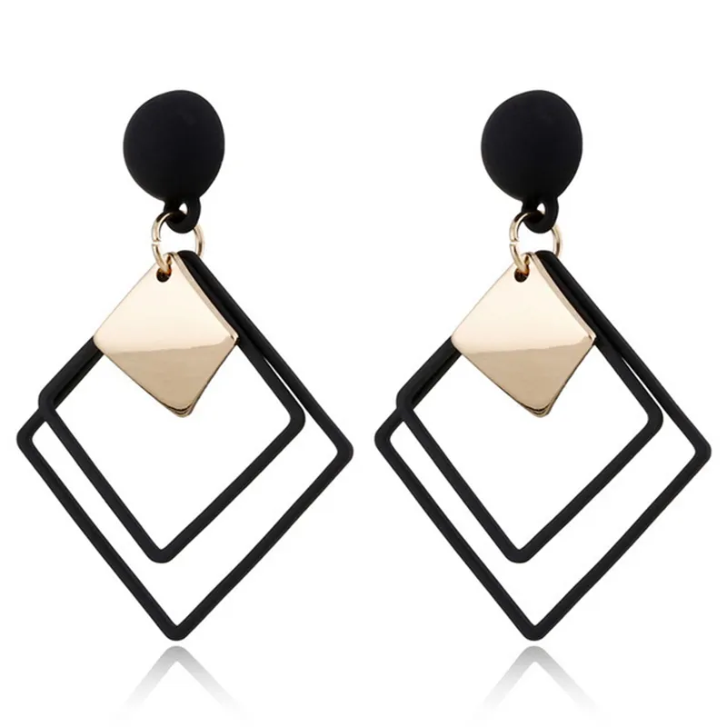 Korean Statement Black Acrylic Wood Drop Earrings for Women 2021 Fashion Jewelry Vintage Geometric Gold Asymmetrical Earrings